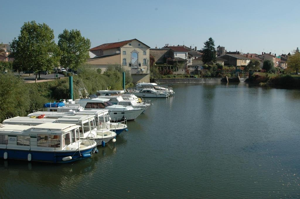 Le Jardin De La Reyssouze Bed & Breakfast Gorrevod Luaran gambar